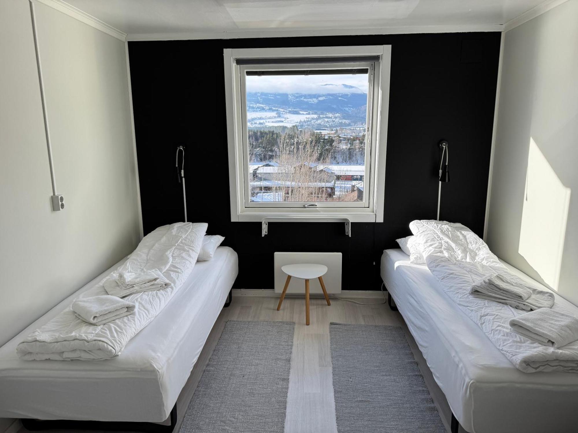 Vinstra Hostel Buitenkant foto