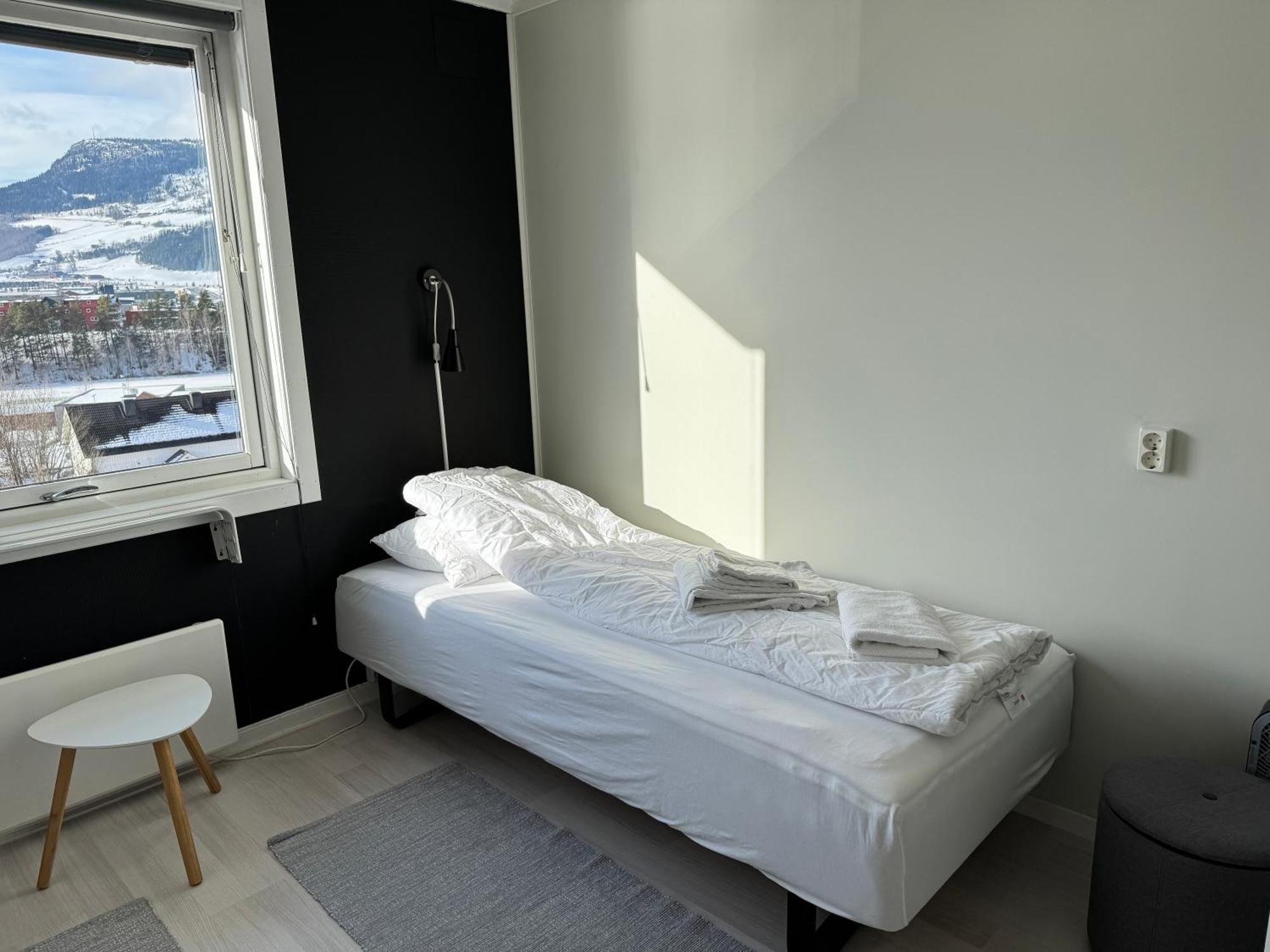 Vinstra Hostel Buitenkant foto