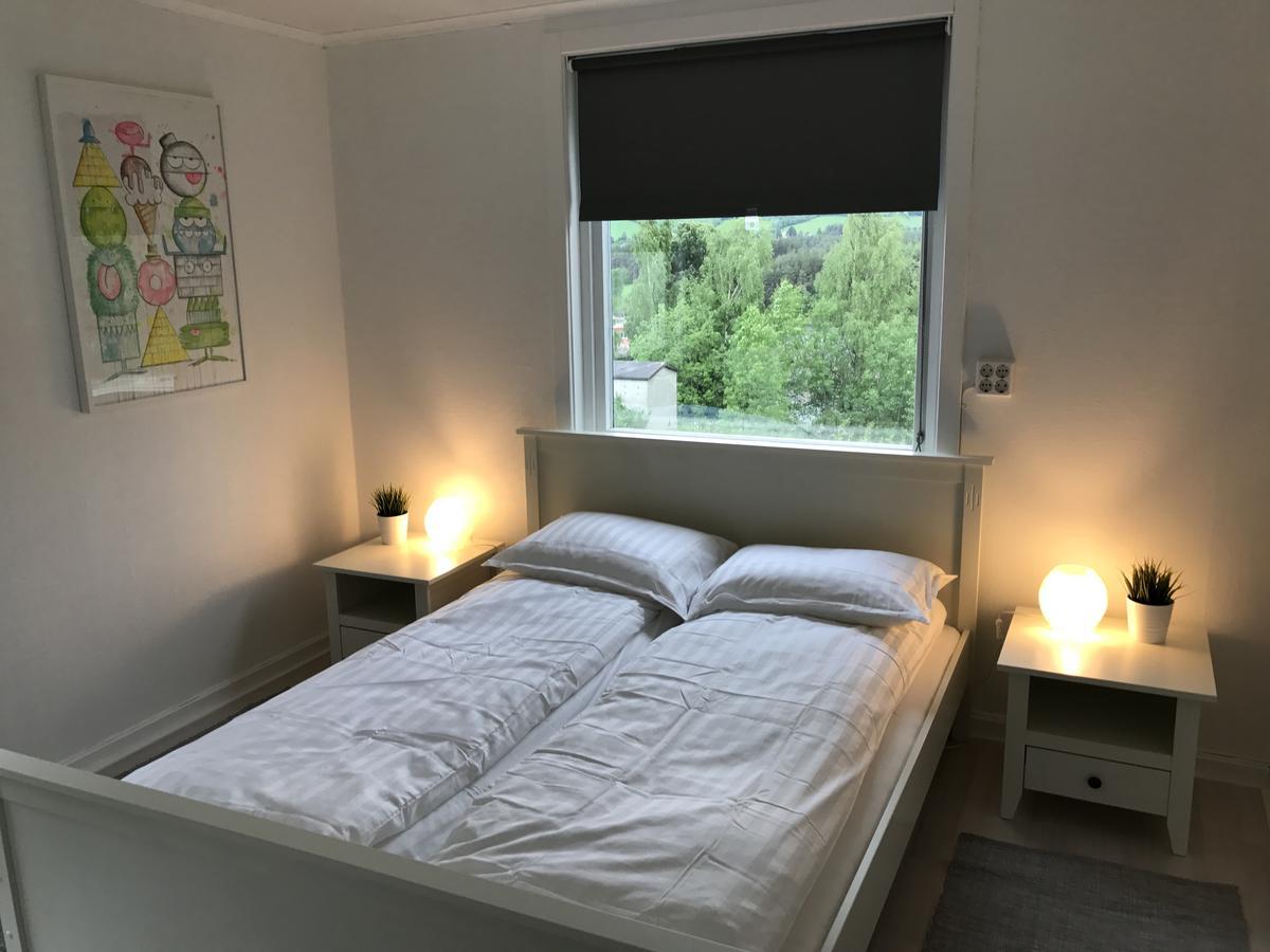 Vinstra Hostel Buitenkant foto