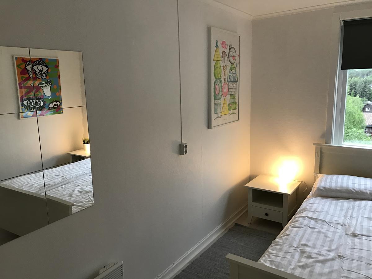 Vinstra Hostel Buitenkant foto