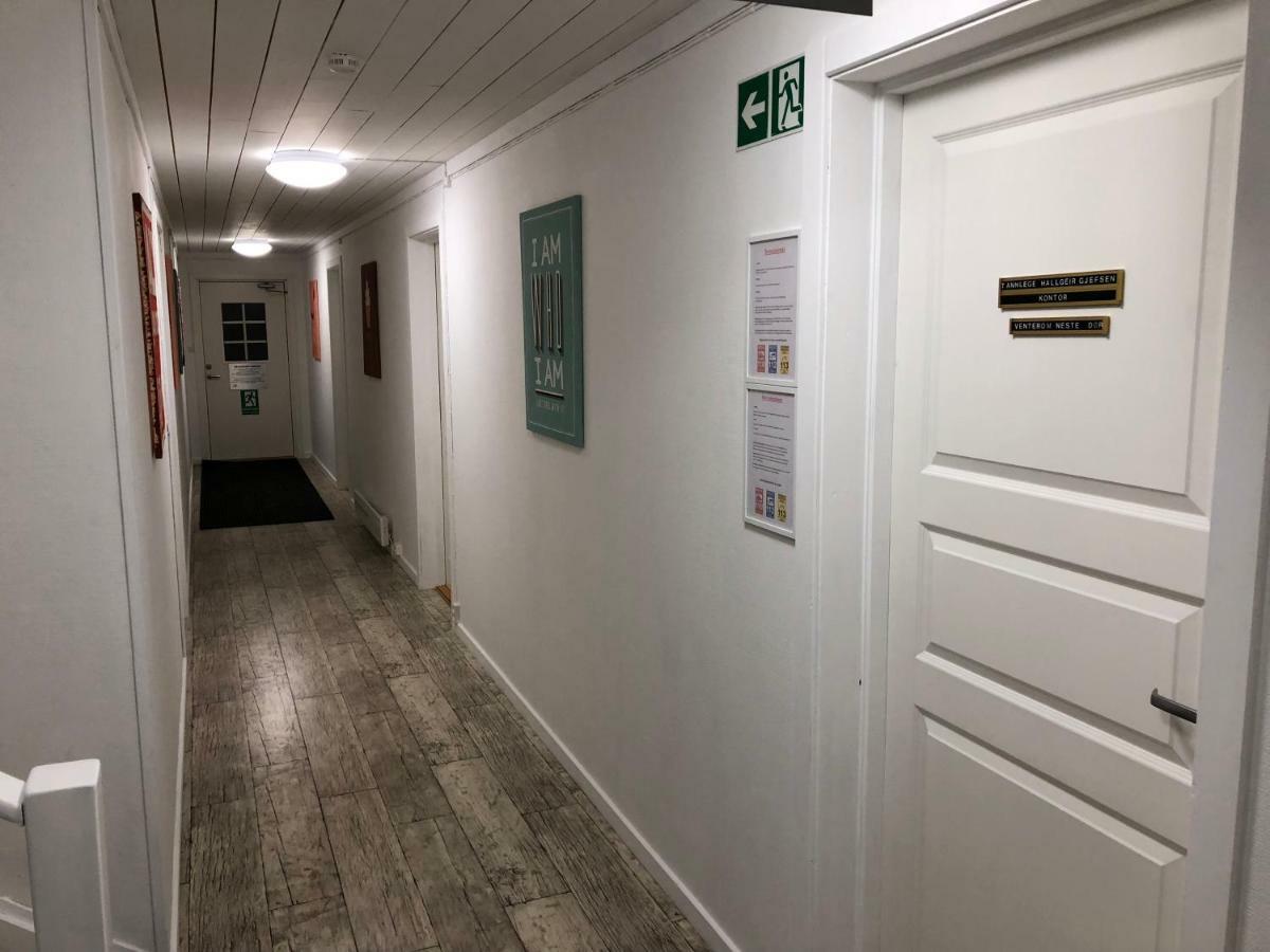 Vinstra Hostel Buitenkant foto